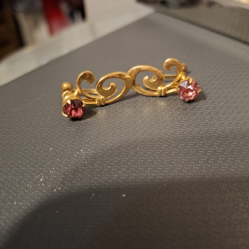 Vintage Art Nouveau Gold Swirl Earrings with Pink Stones